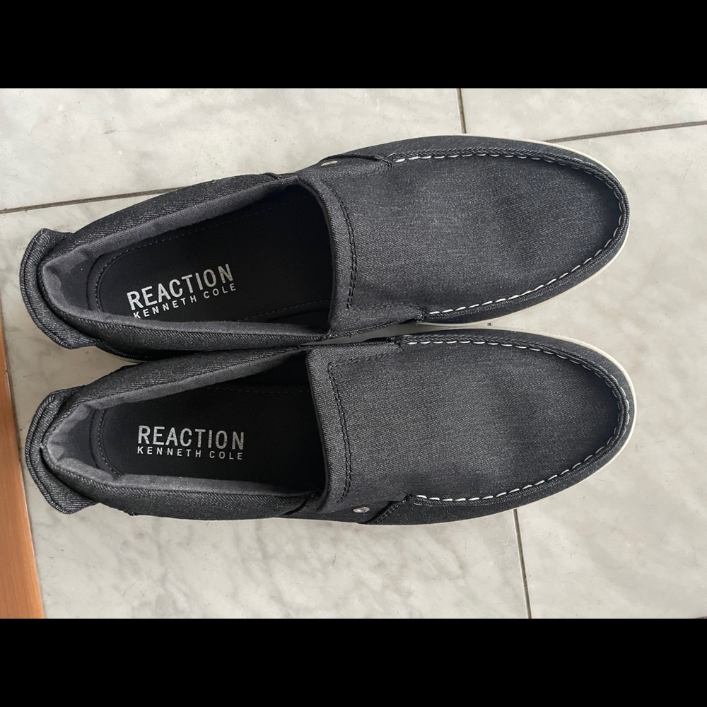 Kenneth Cole reaction boat shoes